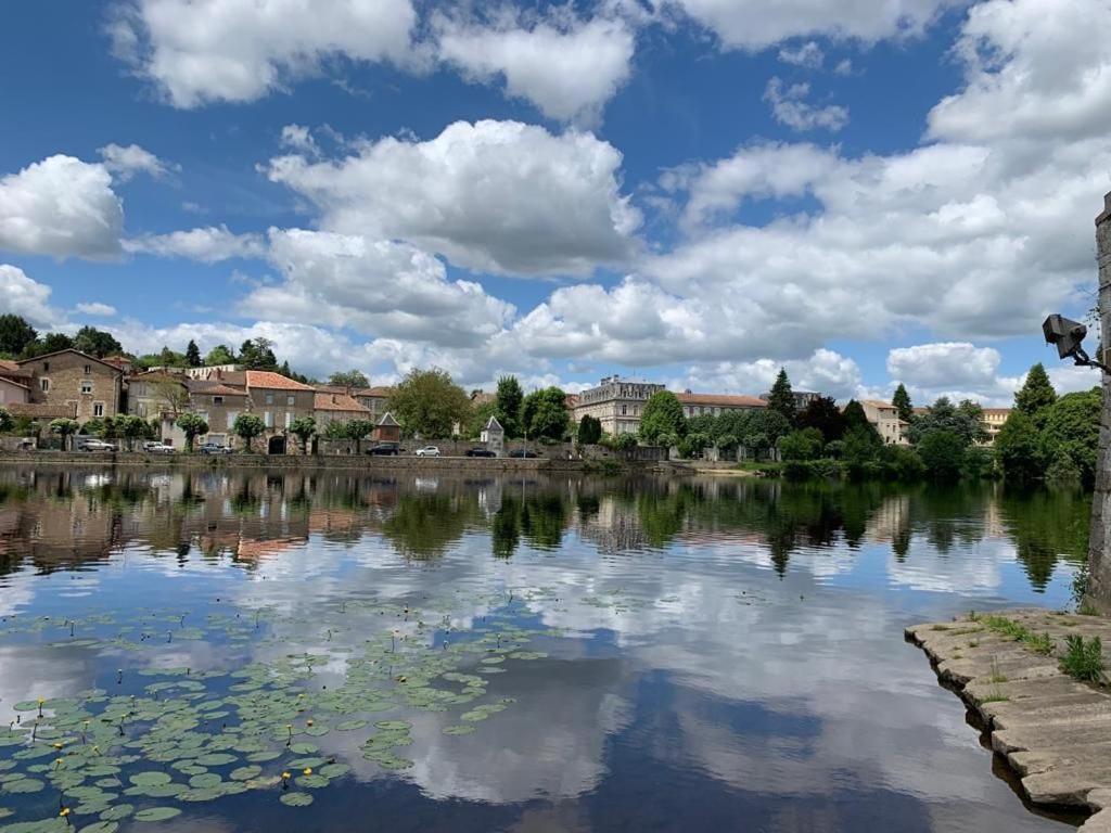 Quatre Saisons Daire Pressac Dış mekan fotoğraf